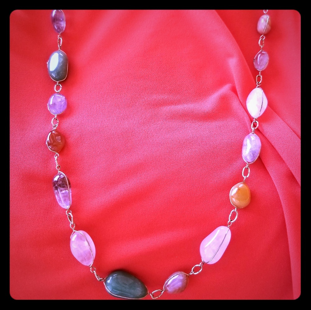 Glass bead necklace 28 inches